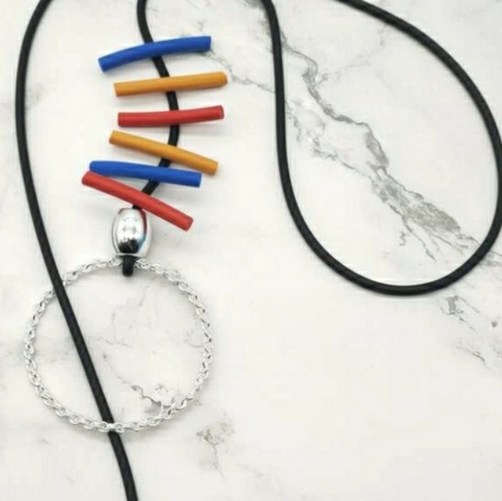 Necklace - Picture 3 of 3